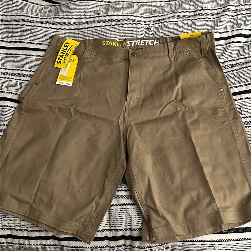 Stanley Stretch Tan Shorts